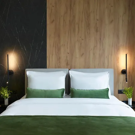 The Port Square Otel
