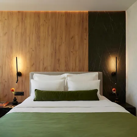 Otel The Port Square 4*